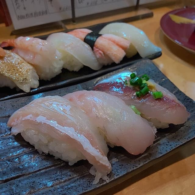 丸寿司 小針店 - サブ画像3