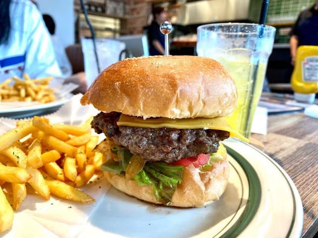 BOUNTY DINER & CAFE - サブ画像2