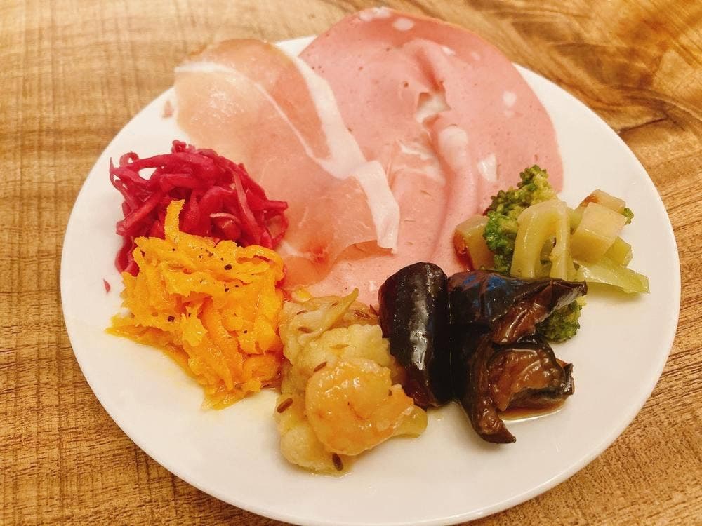 溝口クラフトビールとオイスター 麦髭屋