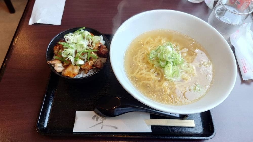 くいもんどころ どん