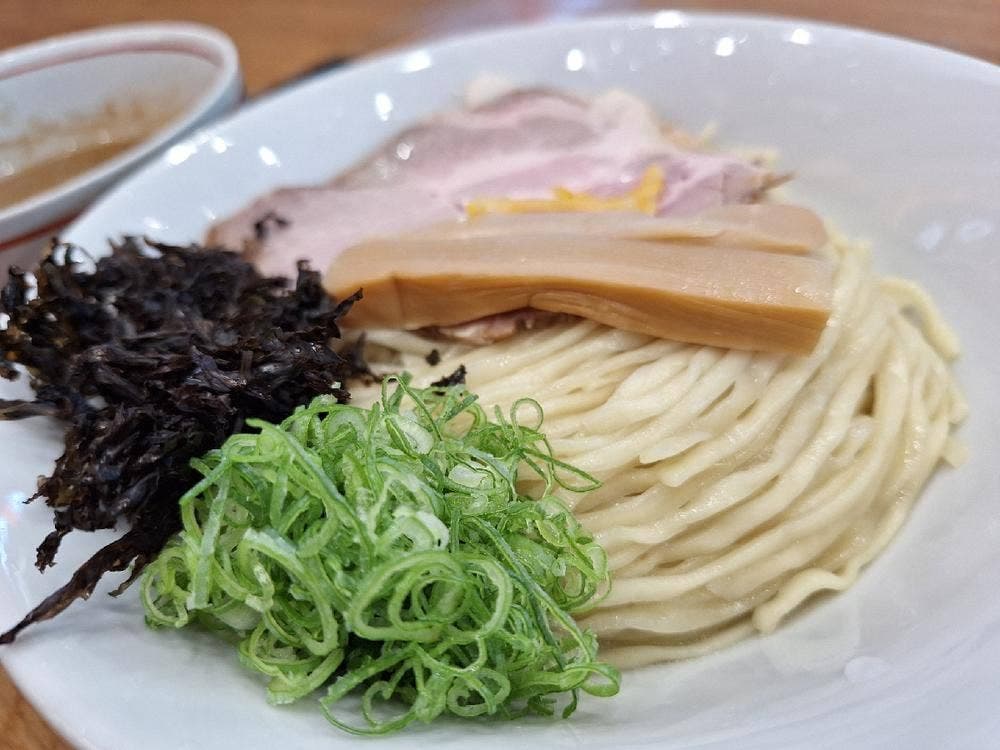 中華そば よしかわ 三井アウトレットパーク入間店