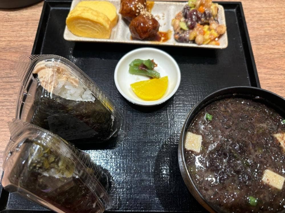 金のおにぎり専門店 ぼんたぼんた 月島メトロピア店