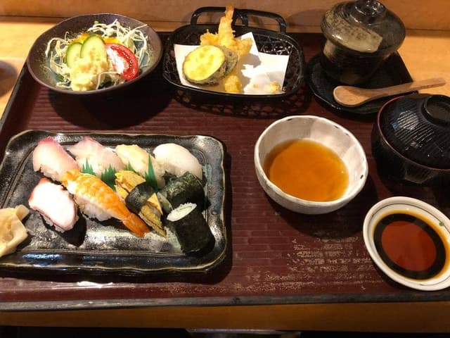 すしたか - サブ画像1