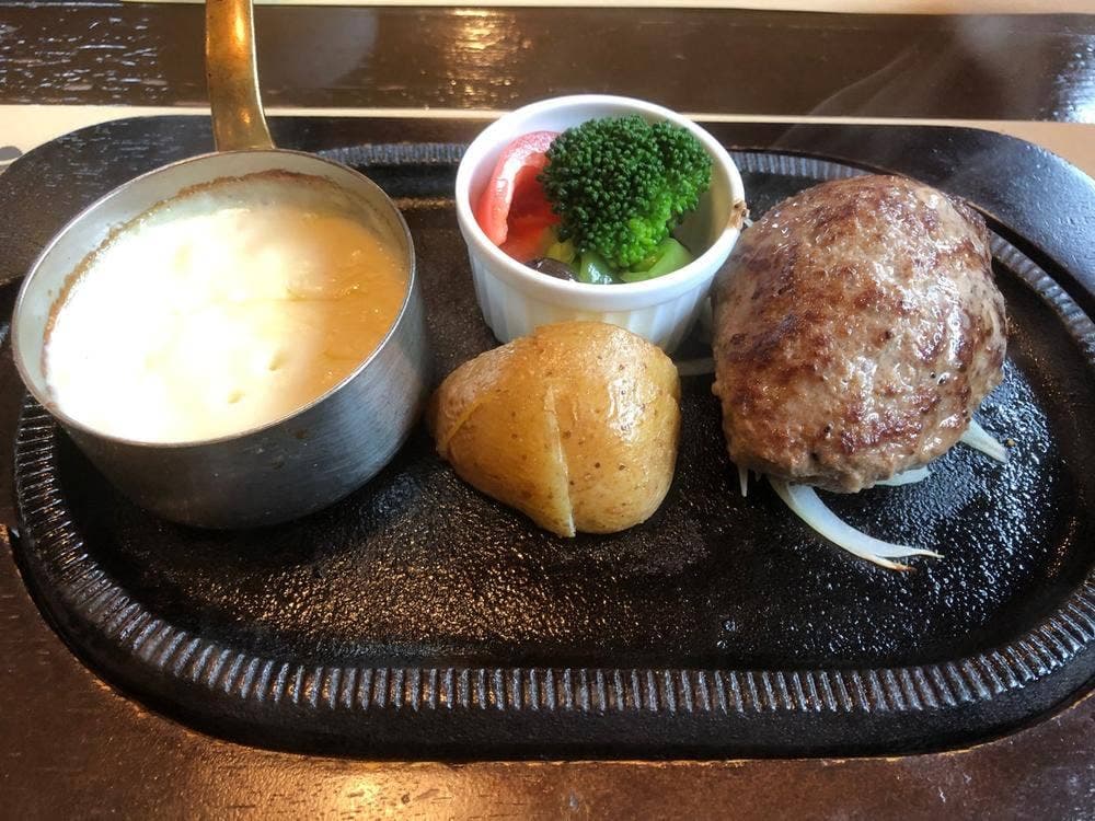 ステーキバンバン牛舎