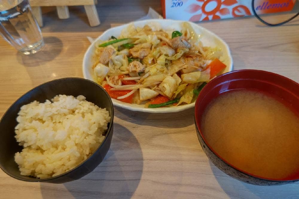 お食事処 あどや
