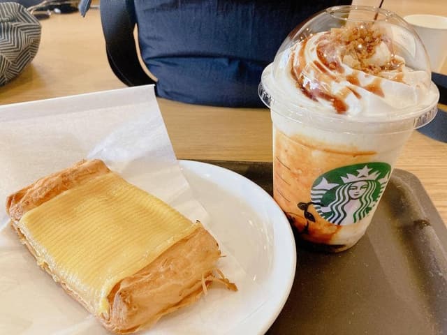 スターバックス コーヒー 南池袋店 - サブ画像2