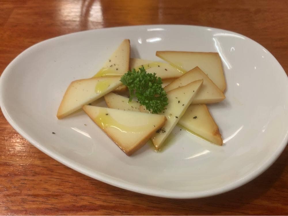 鉄ぱん焼・燻製料理の店 らぷらぷ
