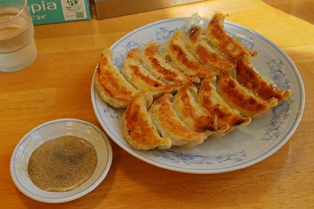 餃子の満州 野田阪神店 - サブ画像1