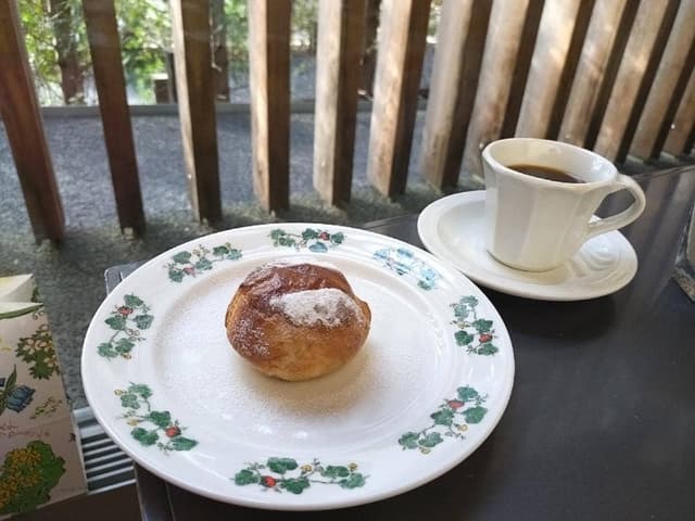 六花亭 五稜郭店 - サブ画像3