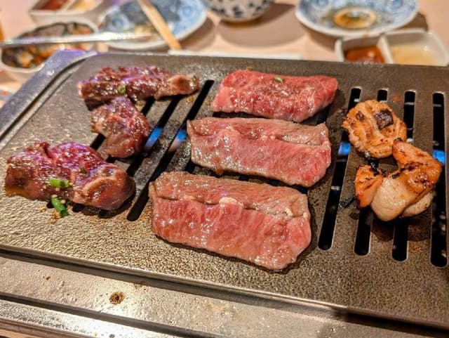 大衆焼肉ウシ二ナル - サブ画像1