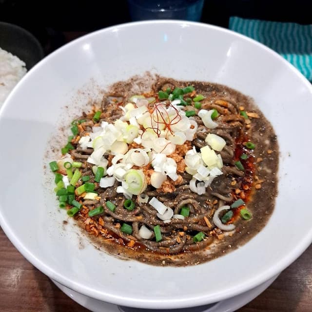 担々麺とらぁめん うさ担 浦和本店 - サブ画像1