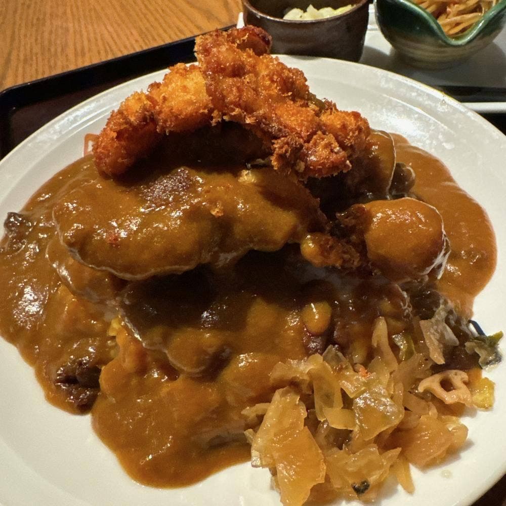 ザ サクラダイニング トウキョウ