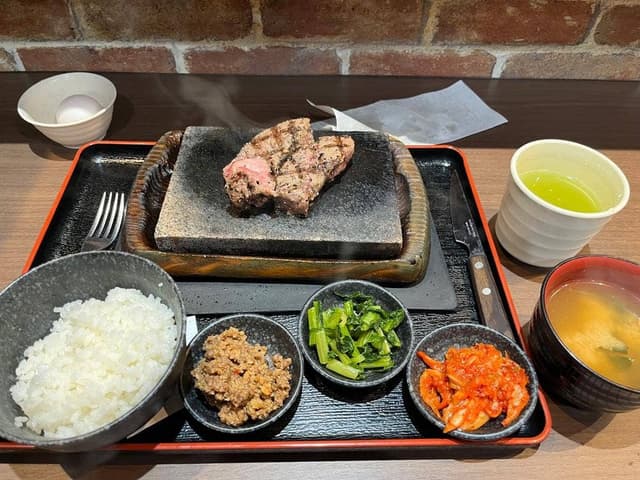 感動の肉と米 北千住店 - サブ画像1