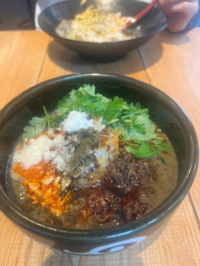 四川担々麺 赤くろ - サブ画像2