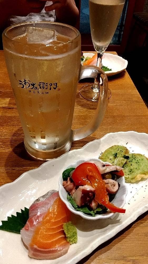 お魚スタンド うおざえもん