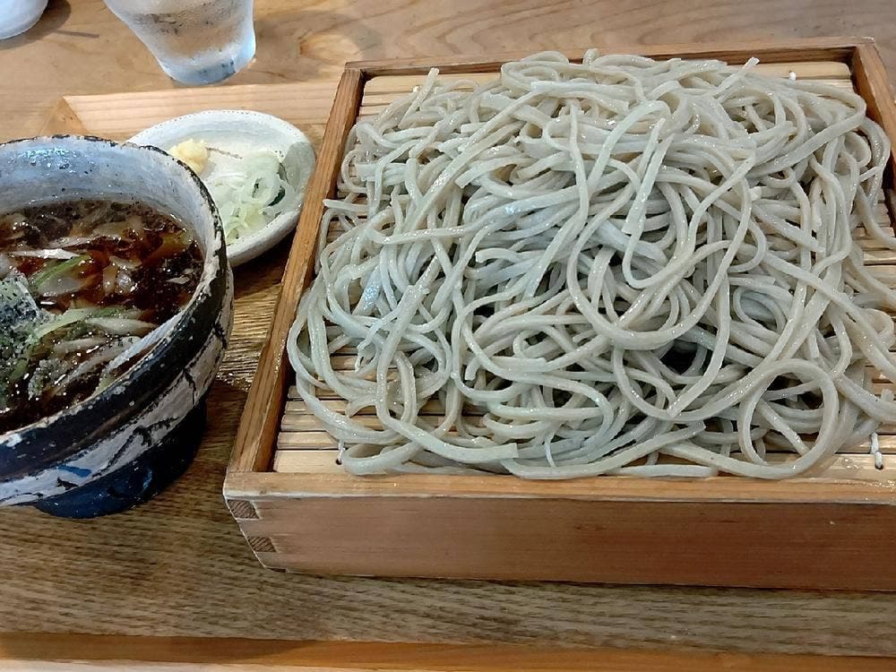 石臼挽蕎麦 一草庵 紬