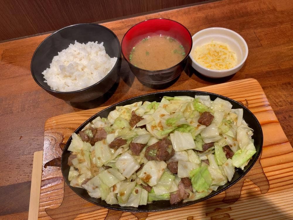 豚とん亭 小禄駅前店