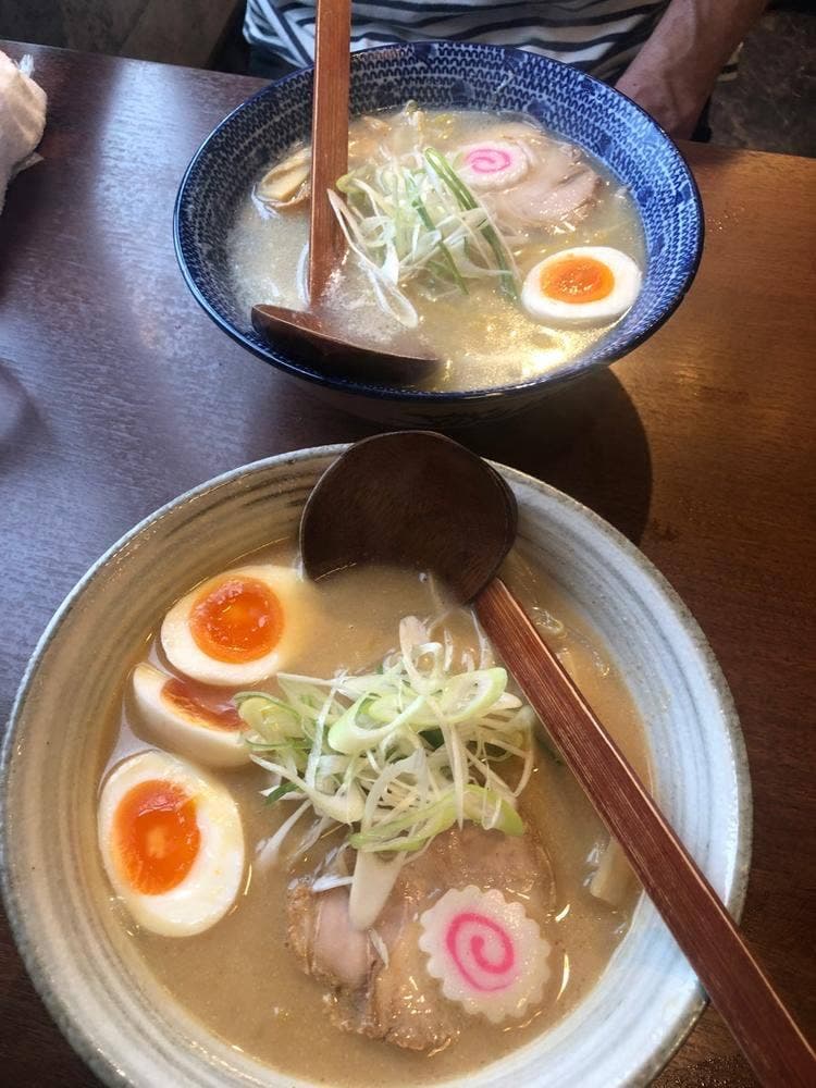 ラーメン海鳴