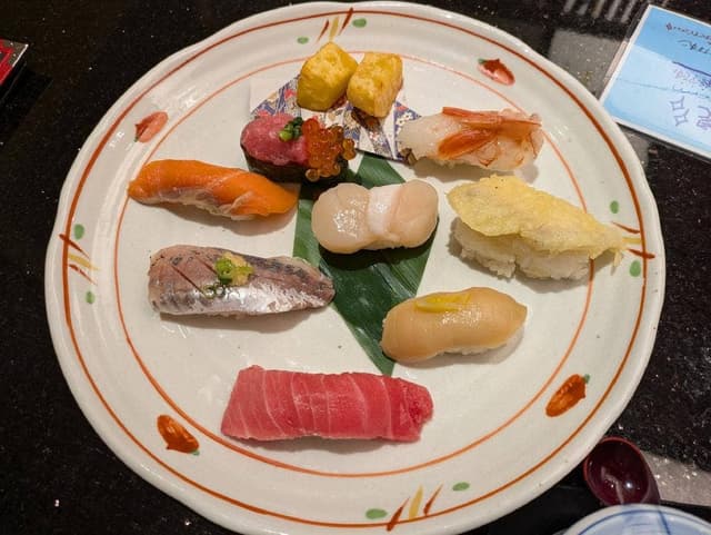 金沢まいもん寿司 吉川美南店 - サブ画像1