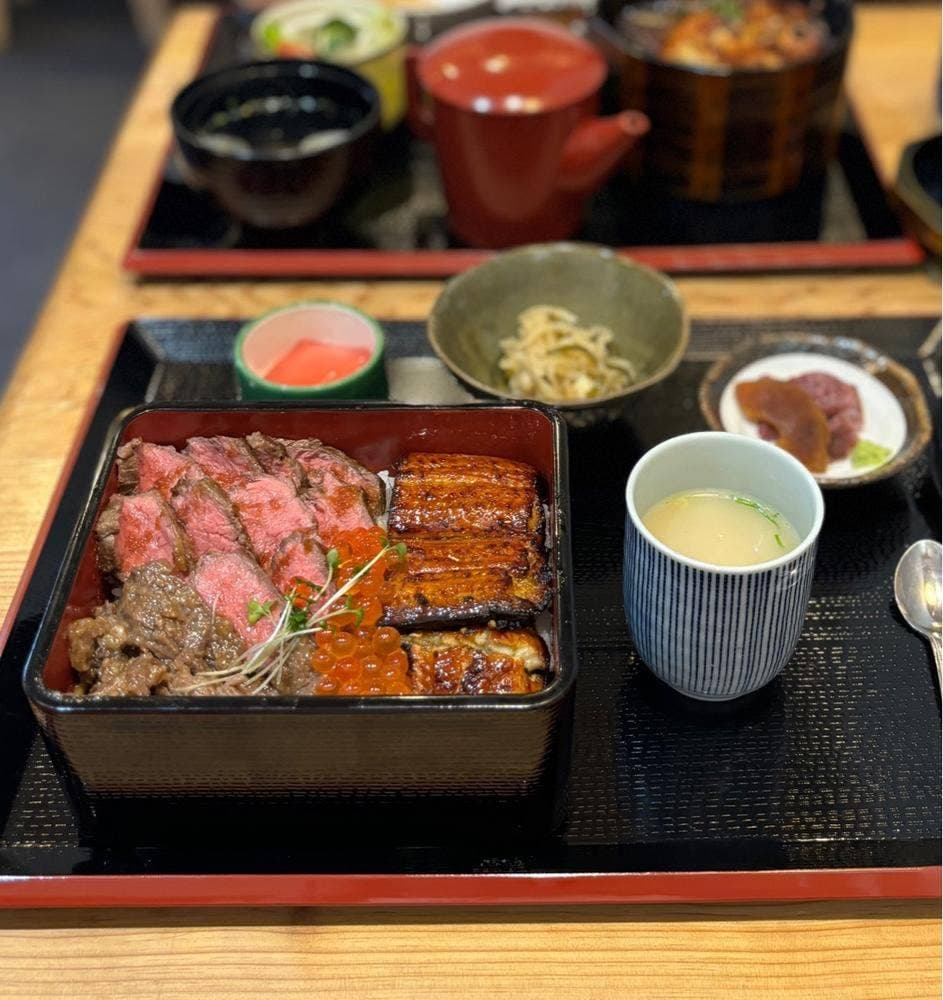 但馬牛肉まぶし・鰻かぐら 神重