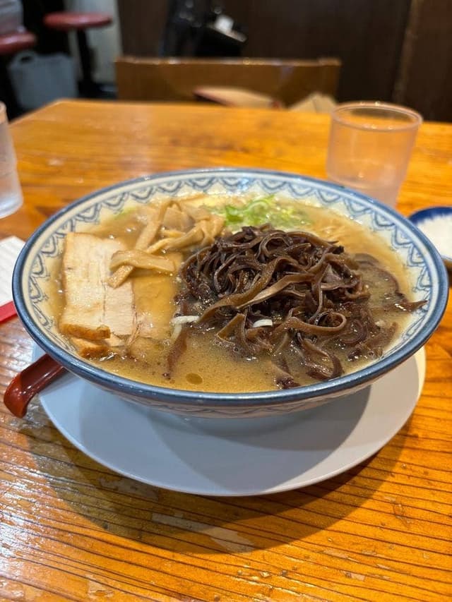 元祖赤のれん 節ちゃんラーメン 天神本店 - サブ画像3