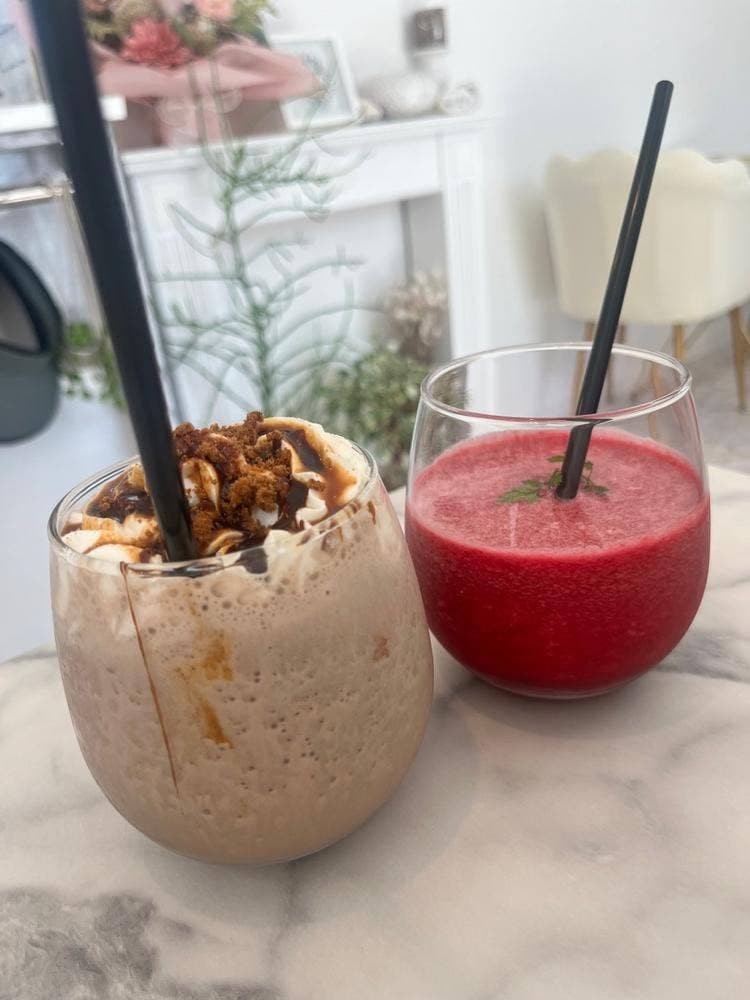 Lily Planet Cafe