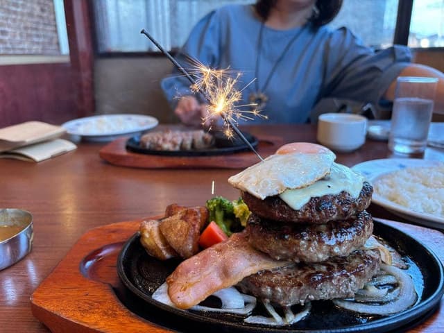 ステーキのどん 小山犬塚店 - サブ画像2