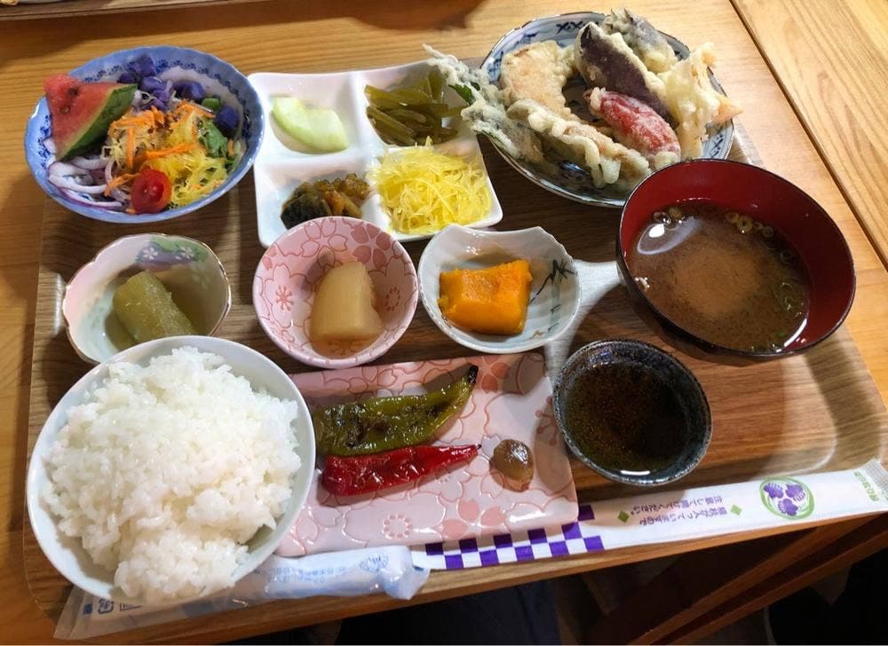 村やん