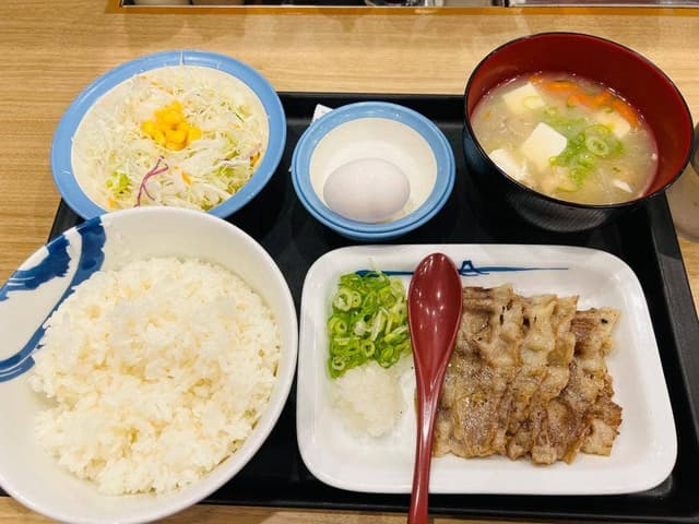 松屋 新大阪東口店 - サブ画像1