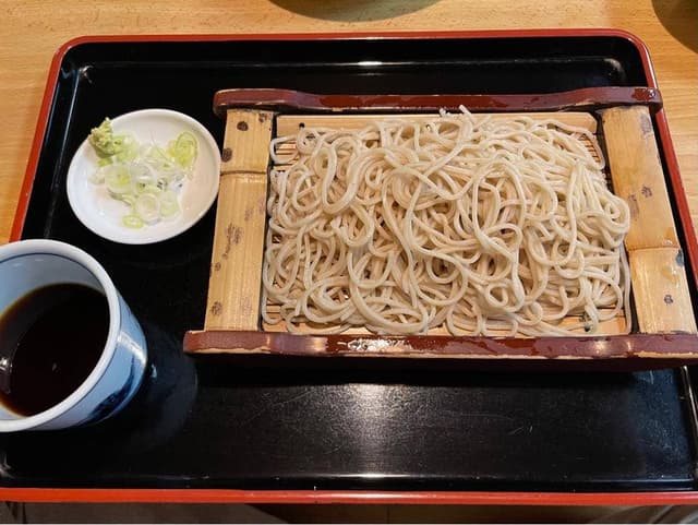 山茂登 - サブ画像1