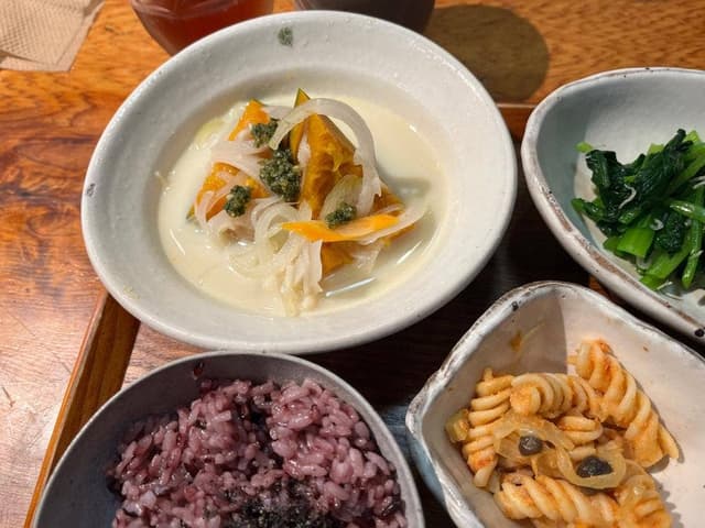 地球畑カフェ 草原をわたる船 - サブ画像3