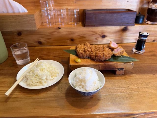 とんかつ 紅の豚 - サブ画像3