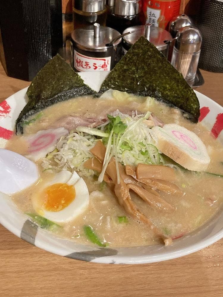 函館麺厨房 あじさい 新千歳空港店