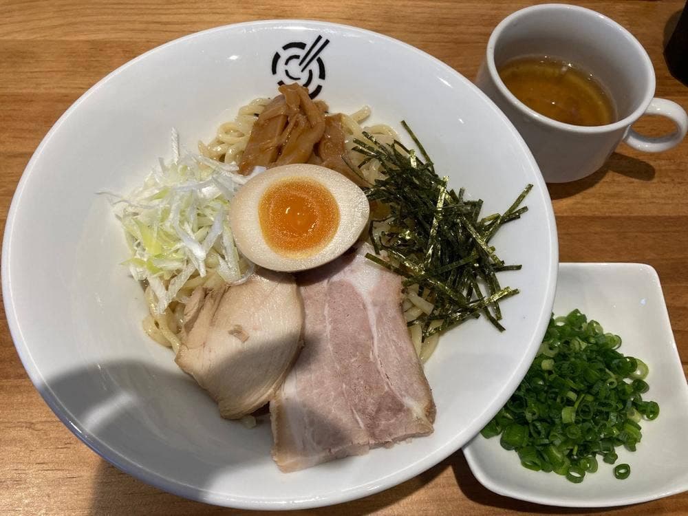 麺や十色