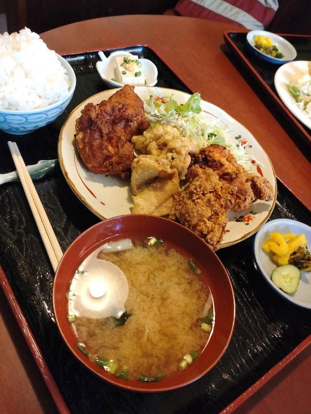 めんどり屋 - サブ画像1