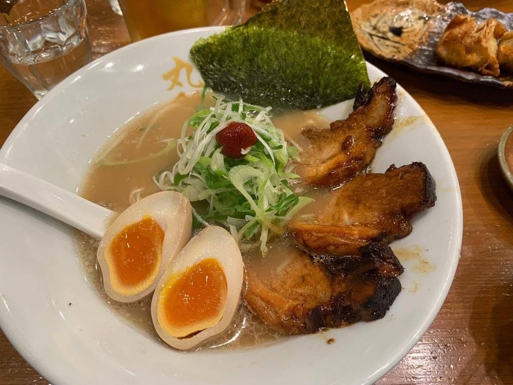丸銀らーめん 神戸元町店