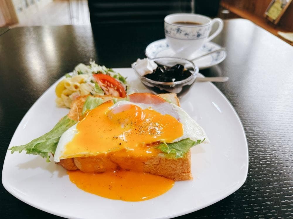 カフェ ルトンヌ