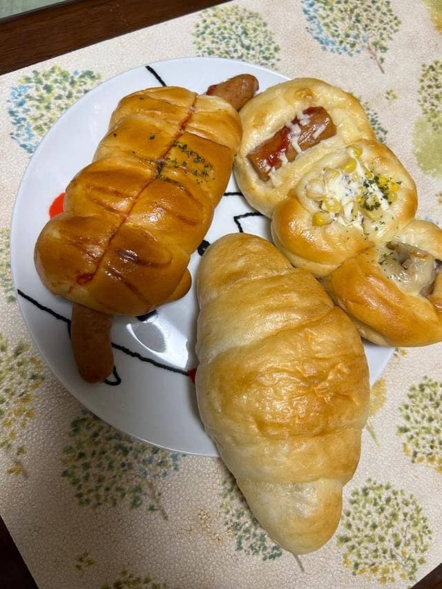 パン屋 いちばんがま 中央店 - サブ画像1