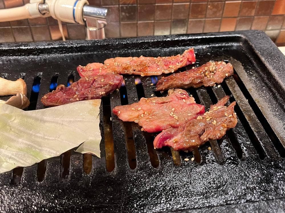 焼肉食べ放題 三金