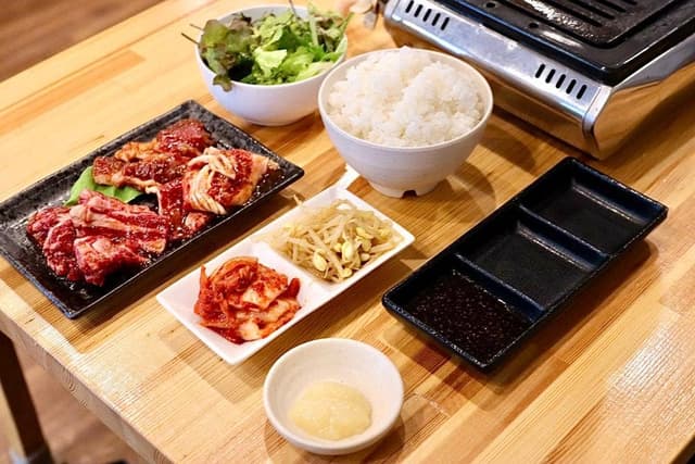 焼肉ホルモン テンスタ - サブ画像1