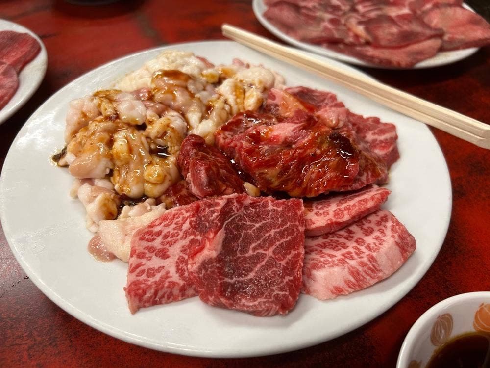 焼肉マンボ