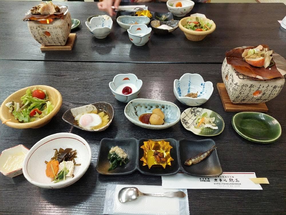 ホテル穂高 食事処