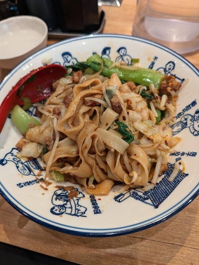 西安麺荘 秦唐記 東京スクエアガーデン店 - サブ画像2