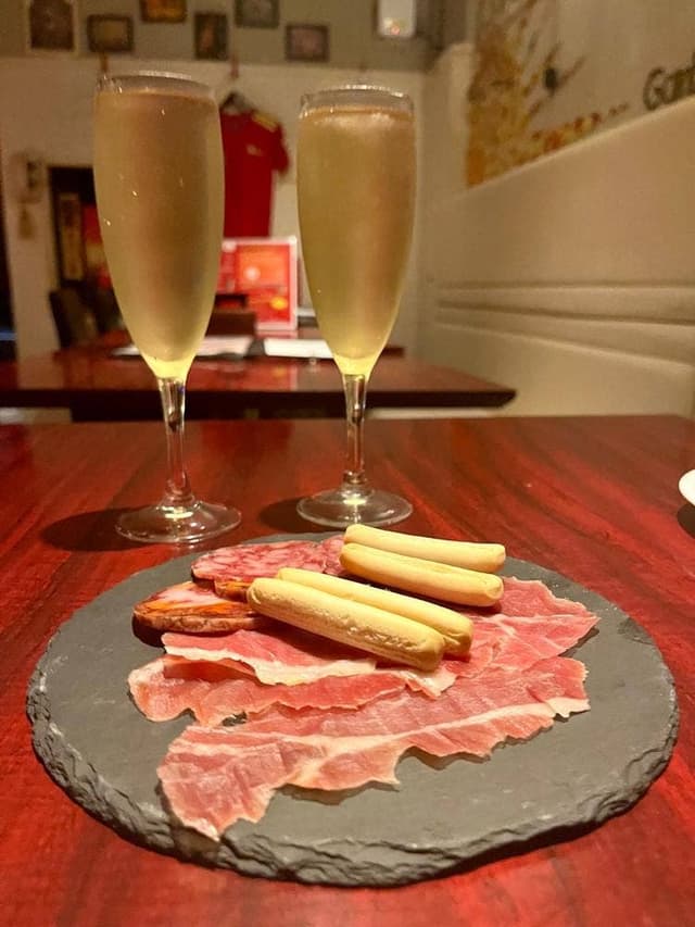 Gambas Al Ajillo＆Tapas SOL - サブ画像3