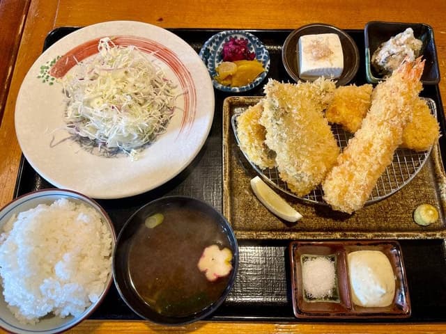 山田屋食堂 - サブ画像1