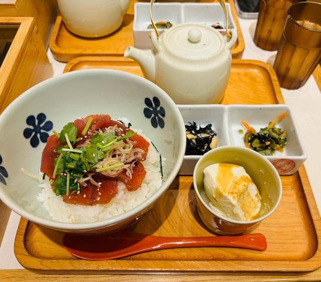 だし茶漬け えん エキマルシェ大阪店 - サブ画像3