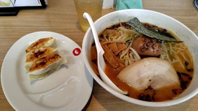 新世 生麦店 - サブ画像2
