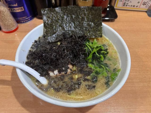 横浜ラーメン 味濱家 神戸本山店 - サブ画像1