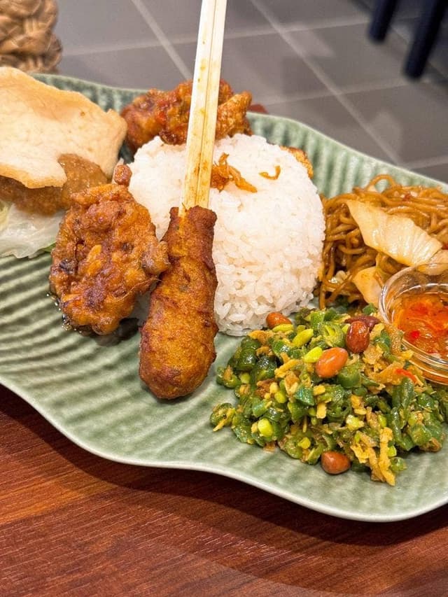 Kuta Bali Cafe 原宿店 - サブ画像1