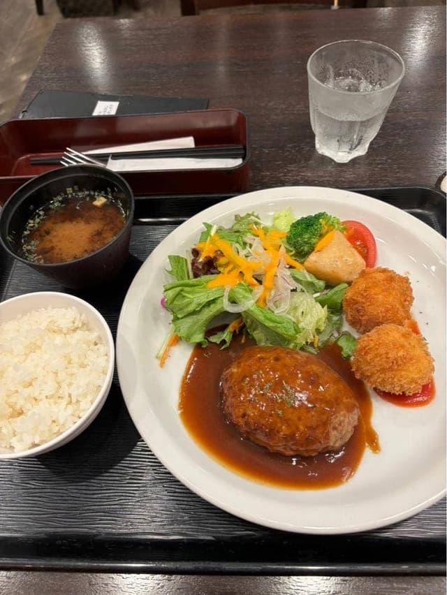 洋食家ロンシャン JR名古屋駅店 - サブ画像2